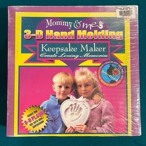 Mommy and me 3-D hand molding. Keepsake maker. 3-D plaque.
